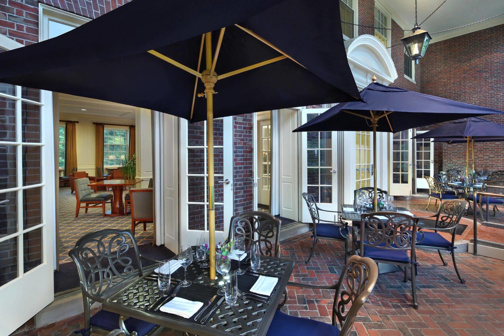 Andover Inn Exterior foto